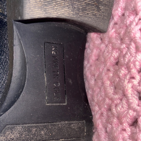 Kenneth Cole Sleek Black Leather Booties - Picture 6 of 11